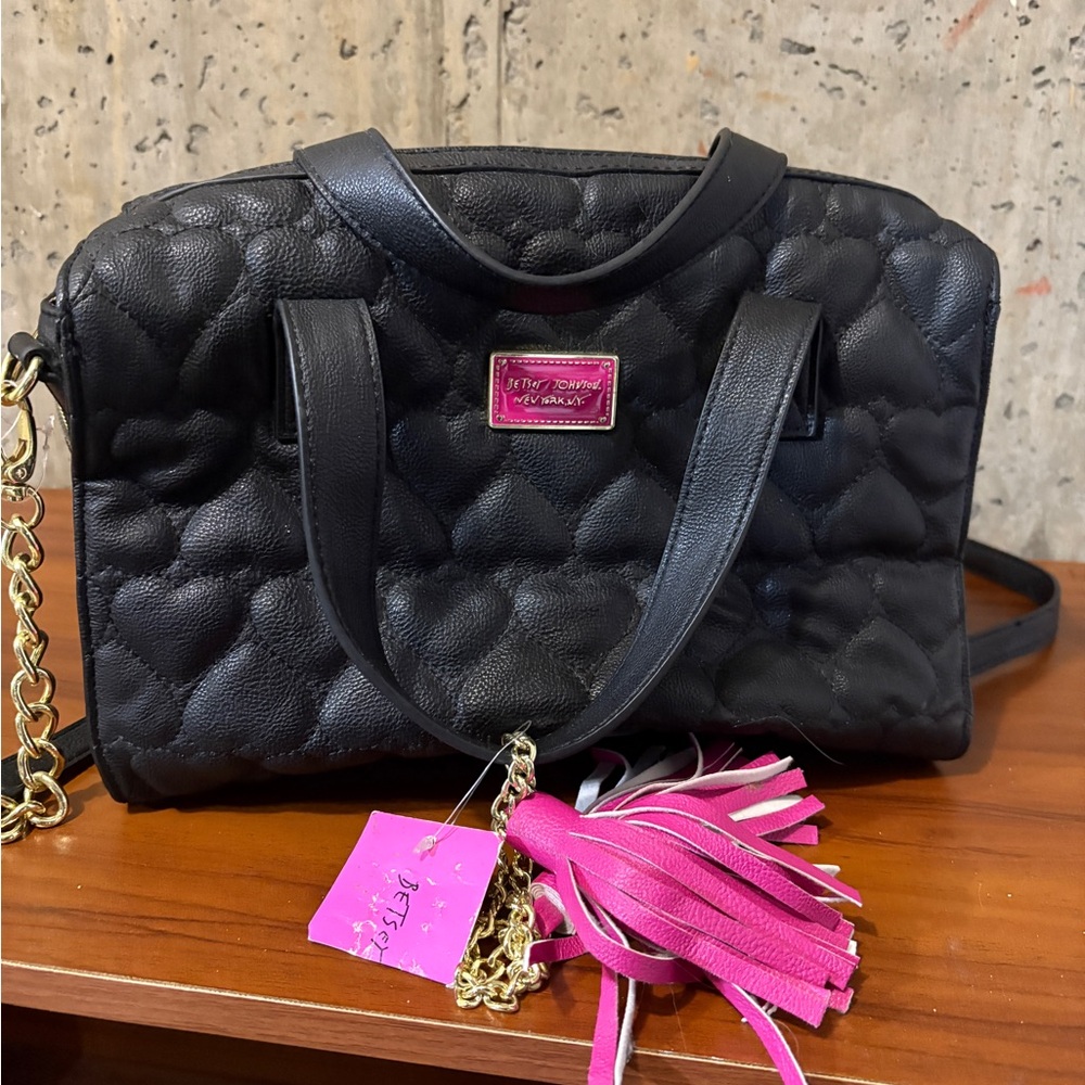 Betsy Johnson Black Heart-shaped Quilted Handbag with Hot Pink Tassel